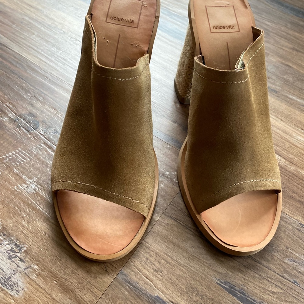 Dolce vita heels size 10. Carmel color. NWOB